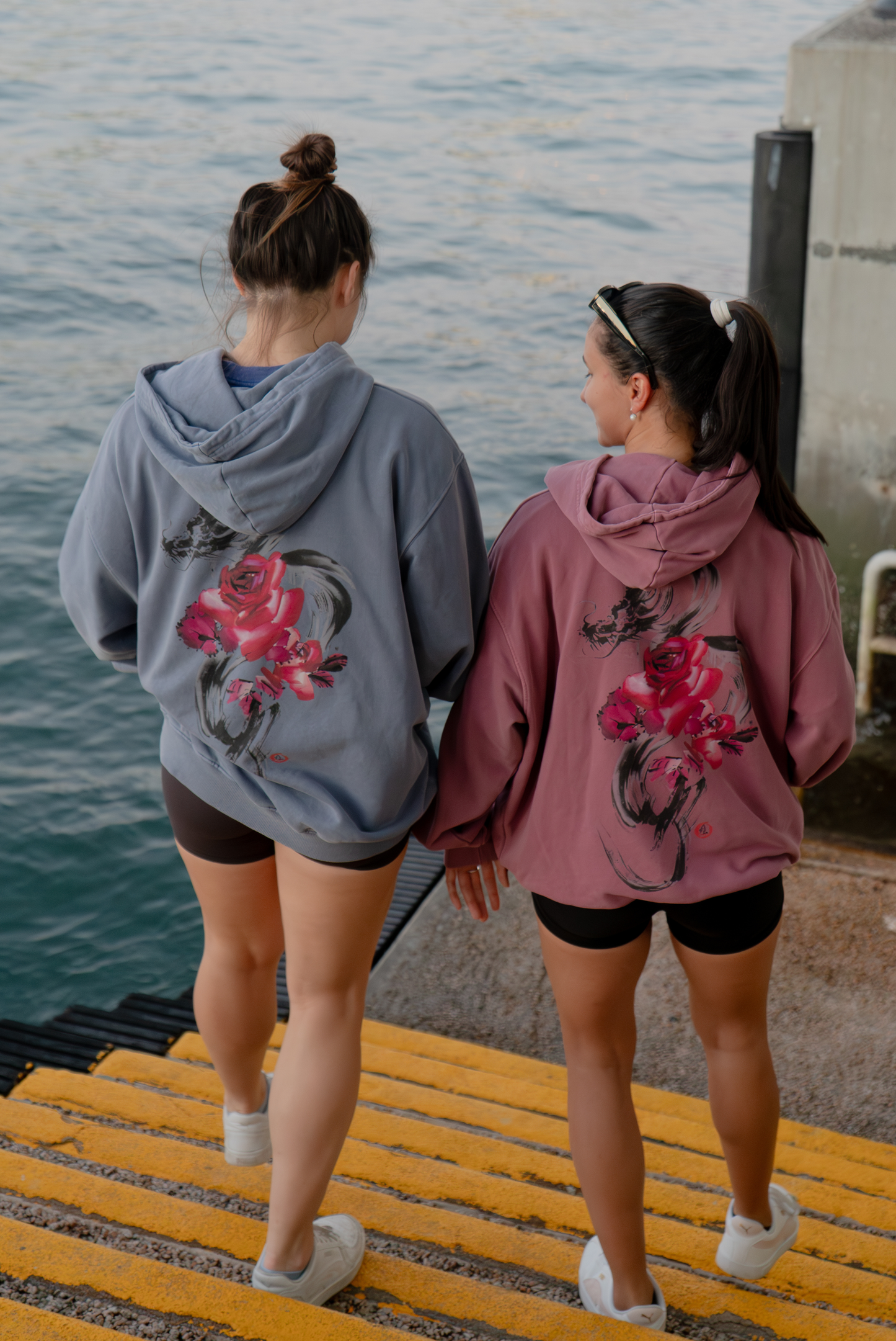 Pink 大 Hooded Sweatshirt (Pre-order from 25th Oct to 8th Nov)