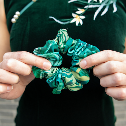 Green QiPao Scrunchie - 梦 (Dream)