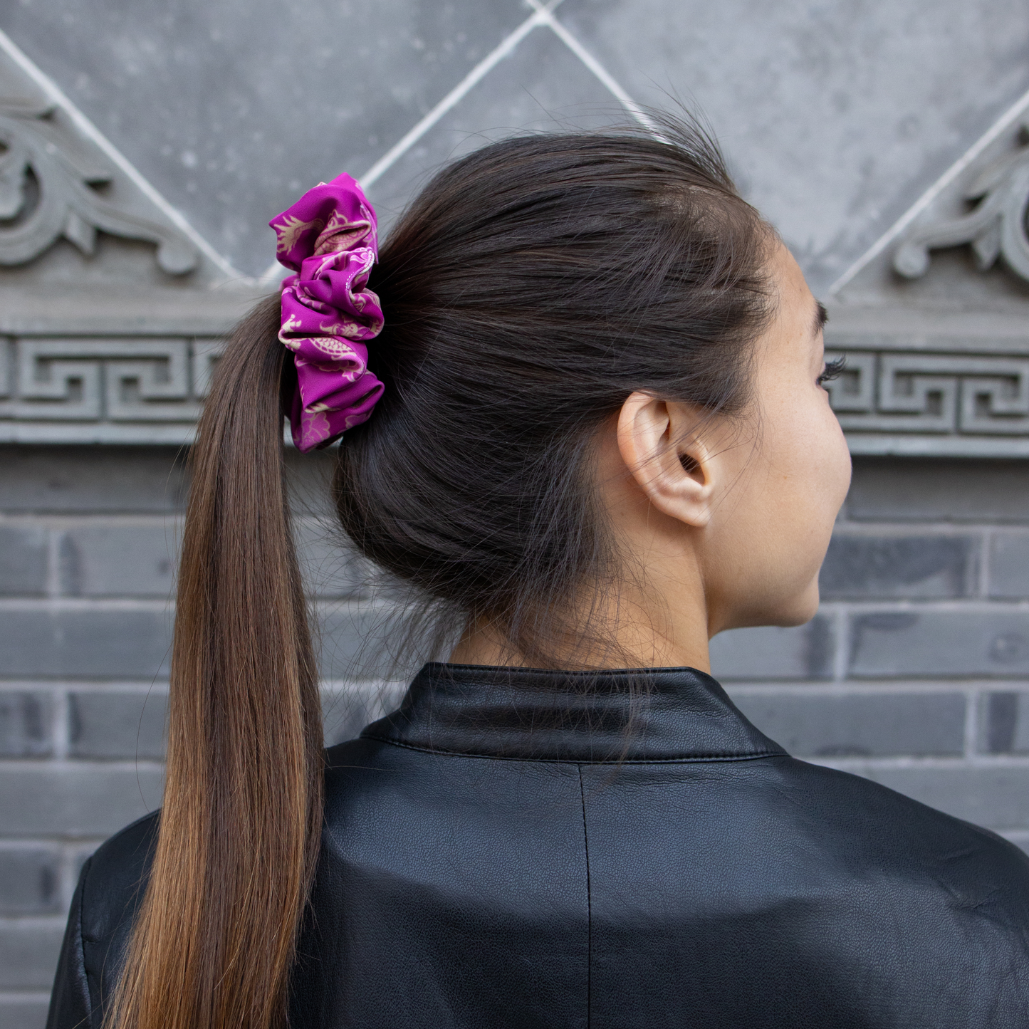 Pink QiPao Scrunchie - 大 (Big)