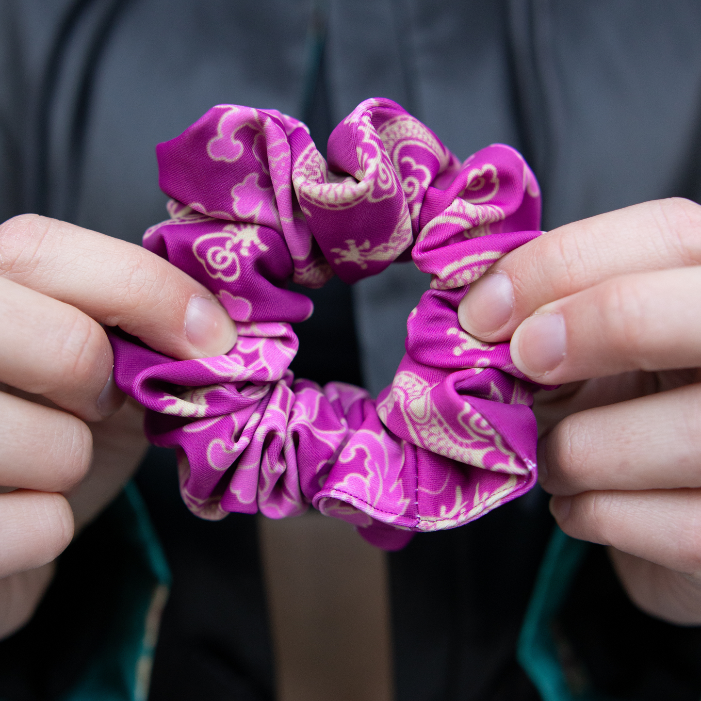 Pink QiPao Scrunchie - 大 (Big)